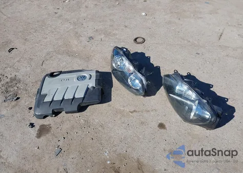 2011 Volkswagen Jetta Sportwagen 2.0L Tdi z USA, uszkodzony, nr VIN 3VWPL7AJ0BM647405